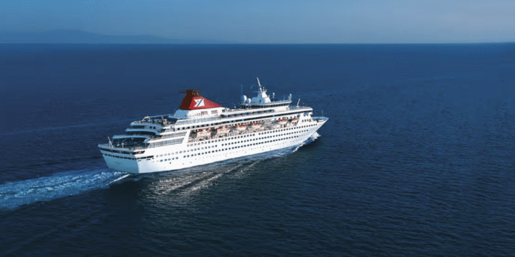 Luxury Cruise Struck With Stomach Bug