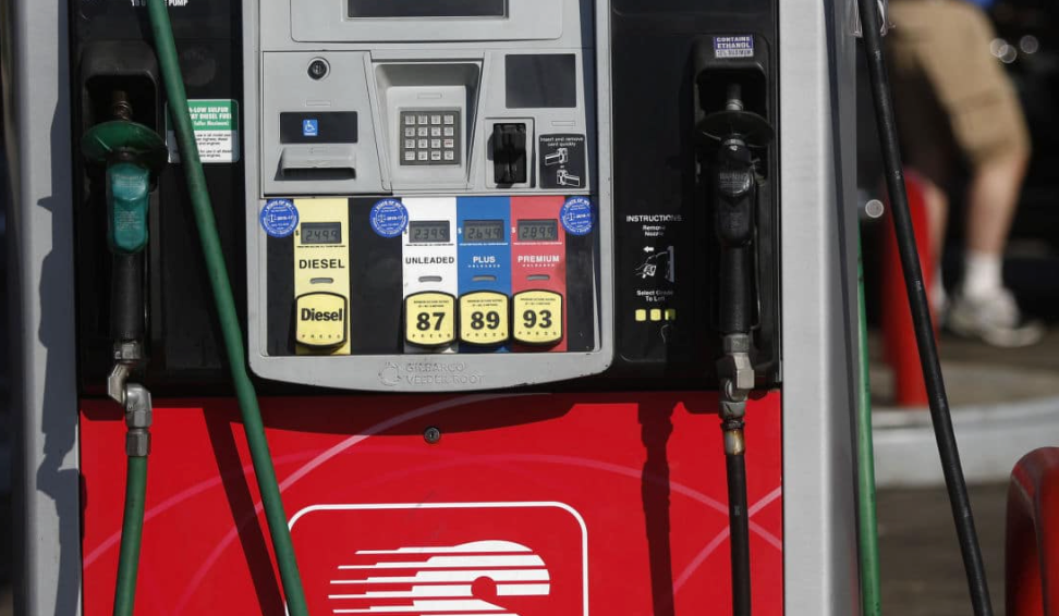 Iran Blocks Oil Routes As US Fuel Prices Hit Record Highs