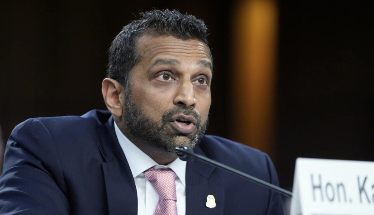 Sen Kennedy Unloads On FBI Director Patel Over Bizarre Hiring Rule