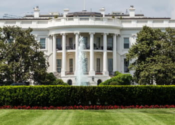 Chinese Officials Scuffle With Secret Service At White House